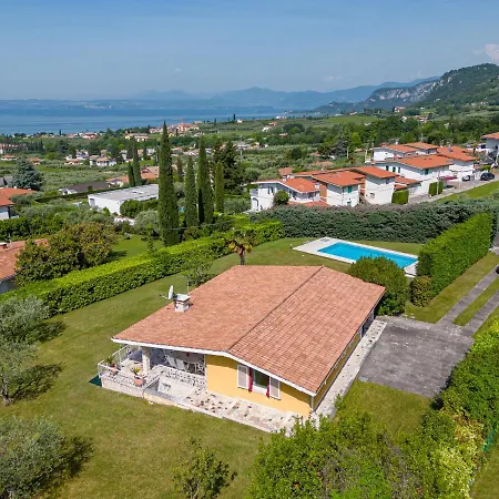 Belvedere, Piscina Privata 빌라